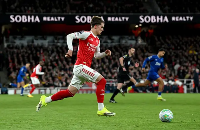 Max Dowman of Arsenal runs with the ball