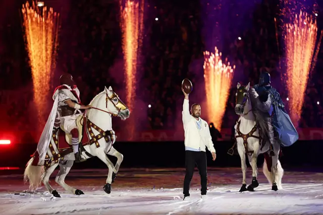Horses before kick-off