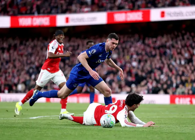 Kai Havertz of Arsenal is challenged by Michael Keane