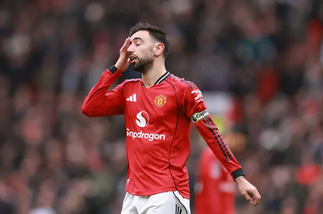 Bruno Fernandes of Manchester United reacts