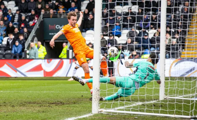 Tuur Rommens scores for Rangers