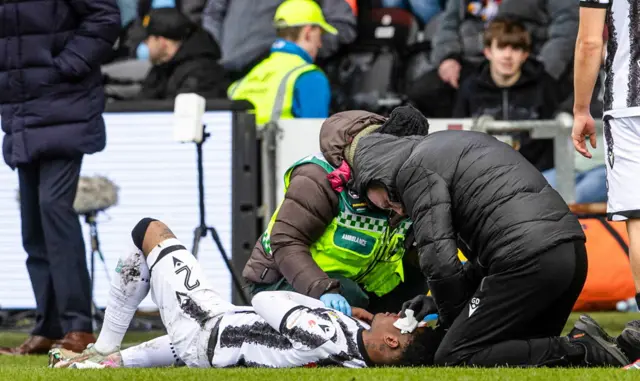 St Mirren's Jayden Richardson receives treatment