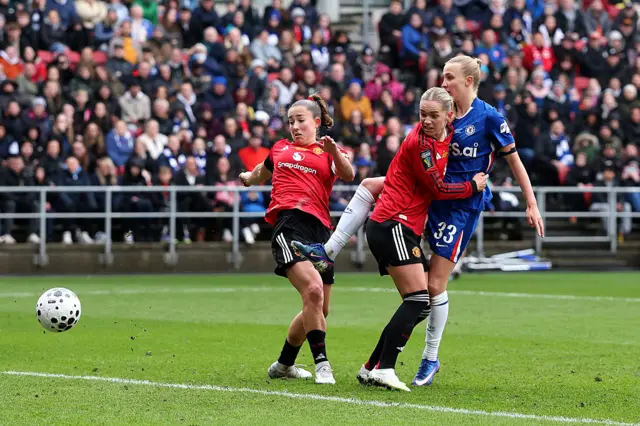 Aggie Beever-Jones of Chelsea scores her team's second goal