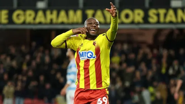 Edo Kayembe celebrates his goal