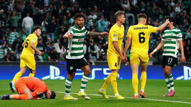 : Luis Suarez of Sporting Clube de Portugal reacts after Nikita Khaikin of Bodo/Glimt gathers the ball d