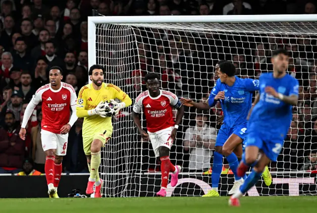 David Raya of Arsenal catches the ball