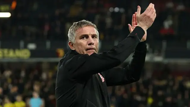 Phil Parkinson applauds fans