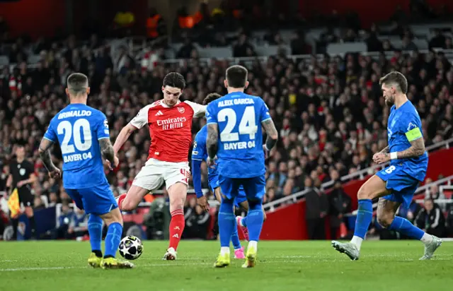 Declan Rice of Arsenal scores