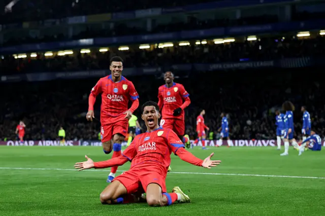 Senny Mayulu of Paris Saint-Germain celebrates