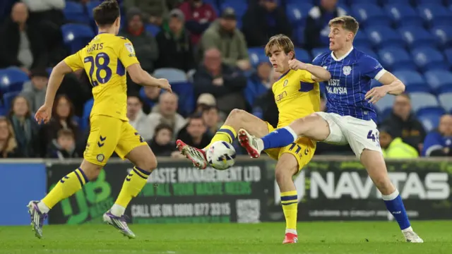 Cardiff v Wycombe match action