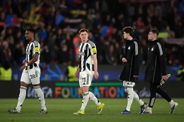 Joe Willock and Harvey Barnes look dejected