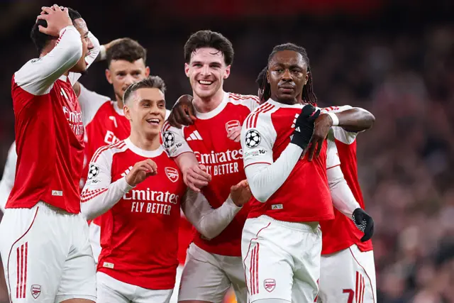 Arsenal celebrate Champions League win over BAyer Leverkusen
