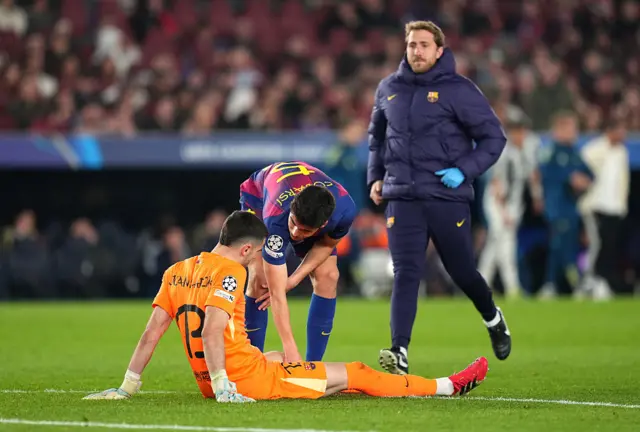 Joan Garcia injured
