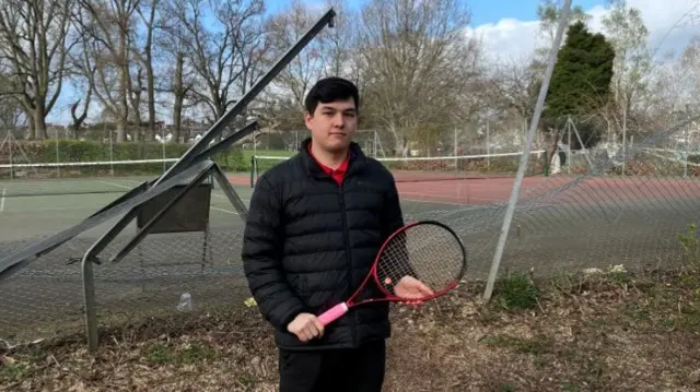 JJ Pickin from Exeter City Tennis