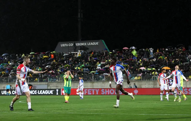 Ismaila Sarr of Crystal Palace celebrates