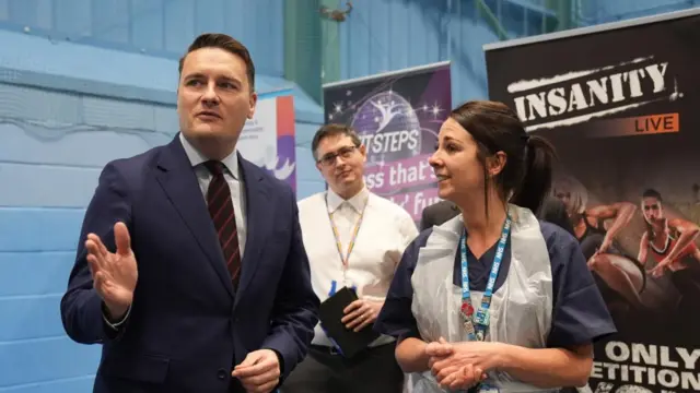 Wes Streeting speaks to health workers during a visit to the University of Kent campus in Canterbury