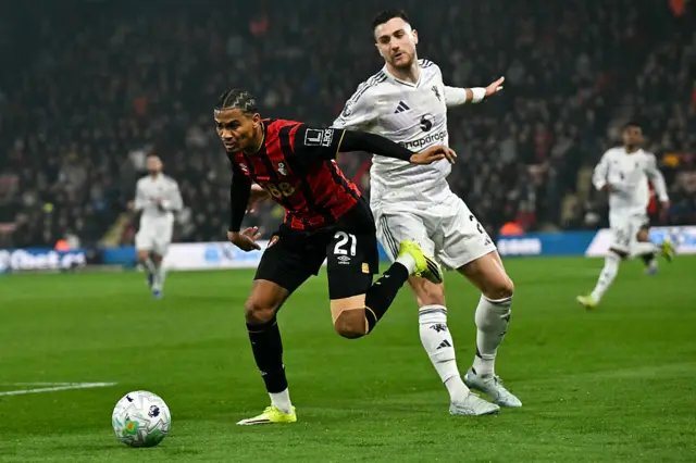 Bournemouth's Morrocan midfielder #21 Amine Adli (L) fights for the ball