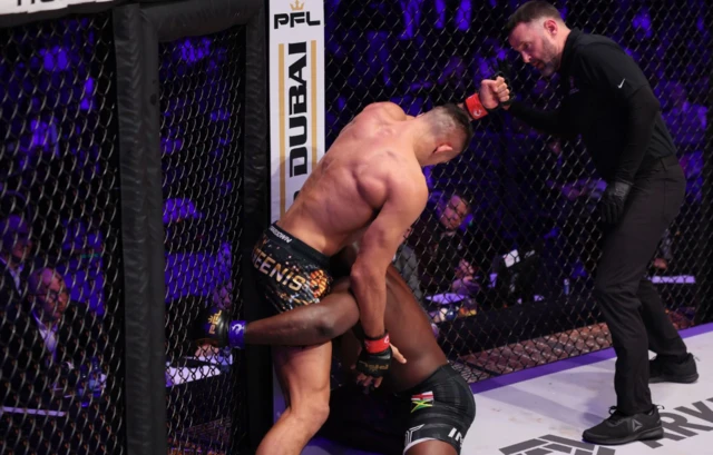 Costello van Steenis elbows Fabian Edwards