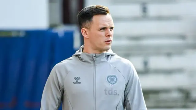 Hearts captain Lawrence Shankland is fit for a place on the bench