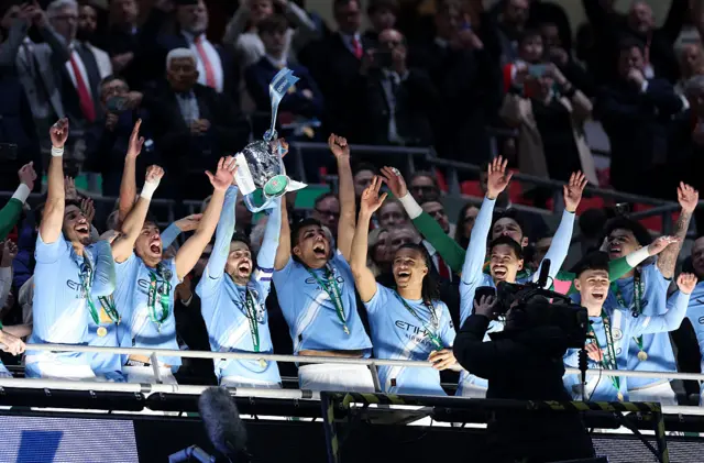 Trophy lift