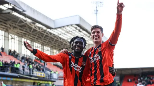 FT: Dundee Utd 2-0 Celtic