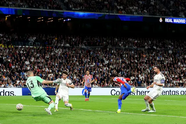 Ademola Lookman of Atletico de Madrid scores