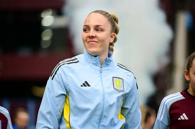 Aston Villa goalkeeper Ellie Roebuck