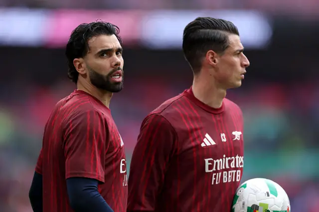 David Raya as he warmed up alongside Kepa Arrizabalaga before the game