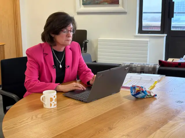 Eluned Morgan preparing this morning for this session