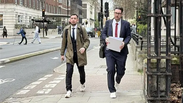 Lee and James arrive in court