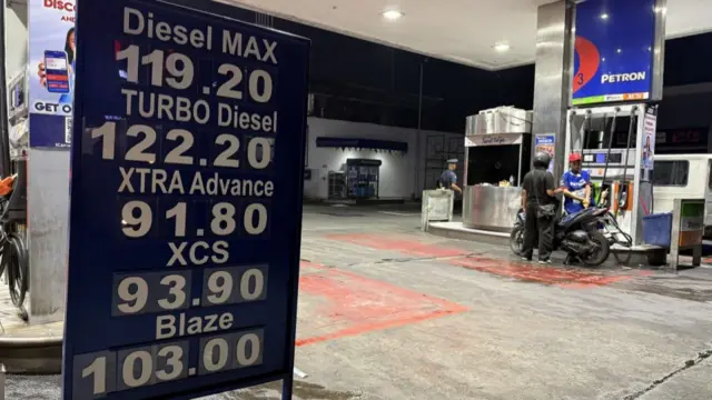 A petrol station in Manila, Philippines.