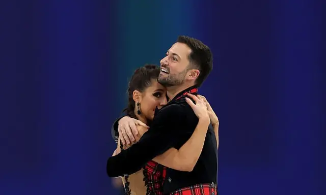 Lilah Fear and Lewis Gibson will aim to replicate their historic World medal from 2025