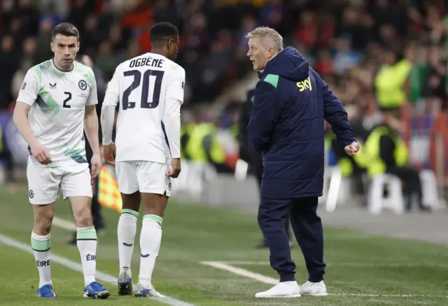 Halgrimsson talks to his players