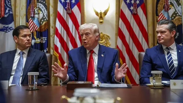 Marco Rubio, US secretary of state, from left, US President Donald Trump, and Pete Hegseth, US secretary of defense,