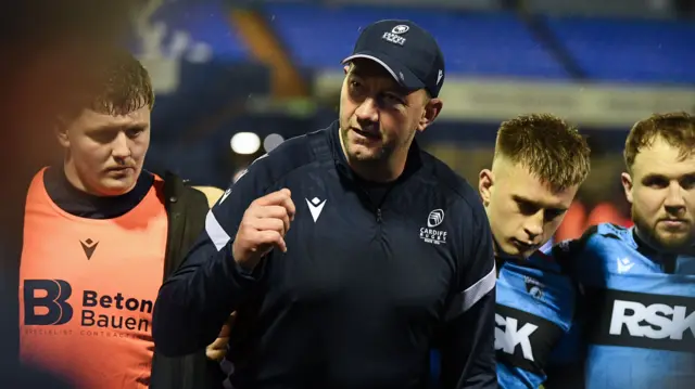 Corniel van Zyl talks to his players