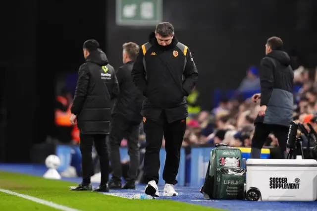 Hull City manager Sergej Jakirovic reacts on the touchline