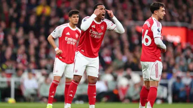 : Gabriel Magalhaes of Arsenal shouts at his team mates during the Premier League match between Arsenal and Chelsea at Emirates Stadium on March 01, 2026 in London, England.