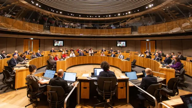 Senedd Cymru