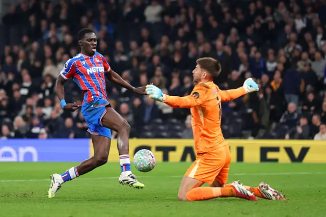 Ismaila Sarr of Crystal Palace scores his team's third goal
