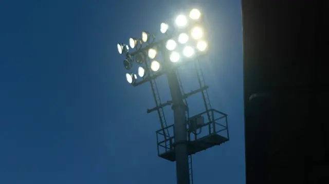 Dunfermline Athletic v Aberdeen (19:30)