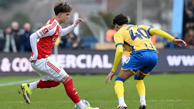 Arsenal v Mansfield action