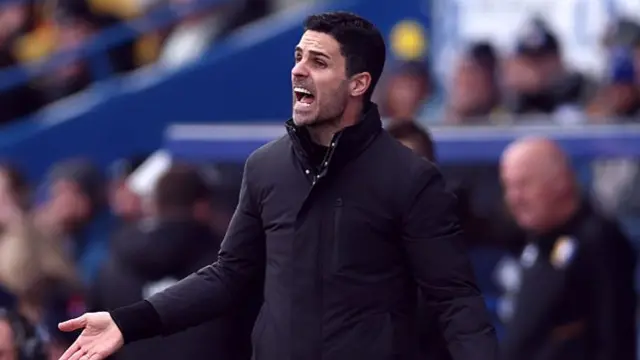 Arteta yelling
