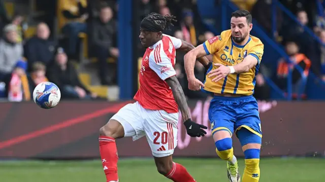 Mansfield Arsenal action