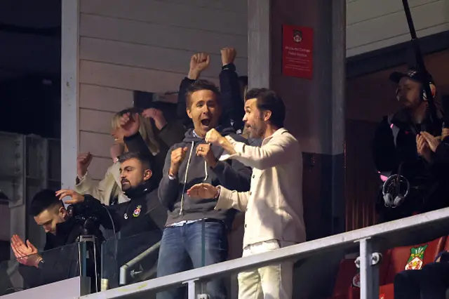 American Actor and Screenwriter Rob McElhenney and Canadian-American actor and entrepreneur Ryan Reynolds