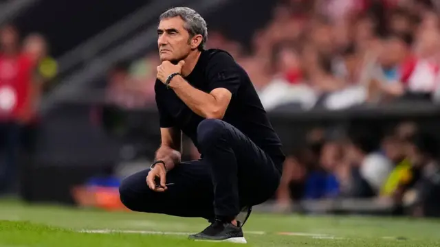 Ernesto Valverde head coach of Athletic Club looks g