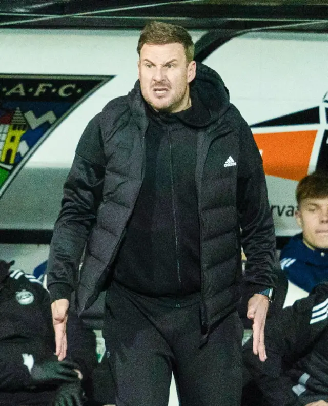 FT: Dunfermline Athletic 3-0 Aberdeen