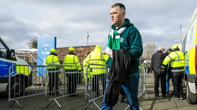 Rangers v Celtic (13:00)