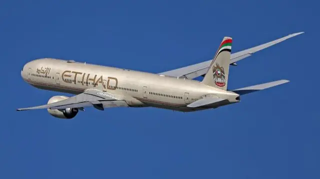 Etihad plane