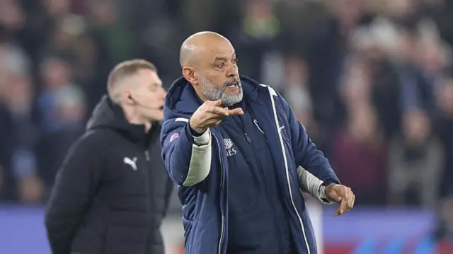 Nuno directs his players from the side