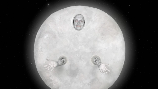 The Moon from Horrible Science